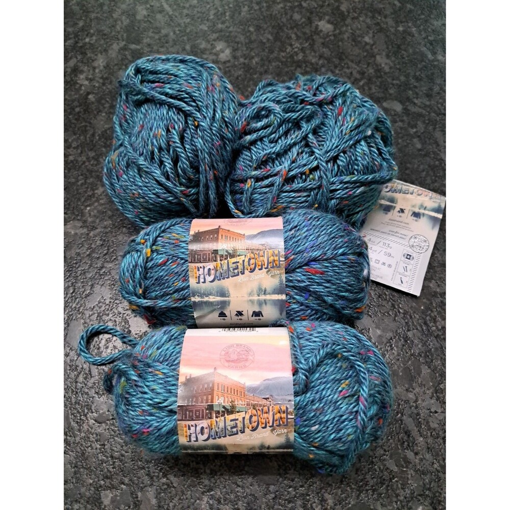 Lot of 4 Lion Brand Hometown USA Yarn KEY LARGO TWEED